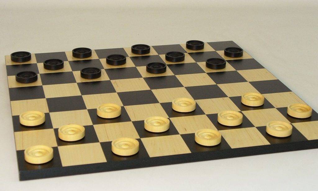 Checkers Board Game