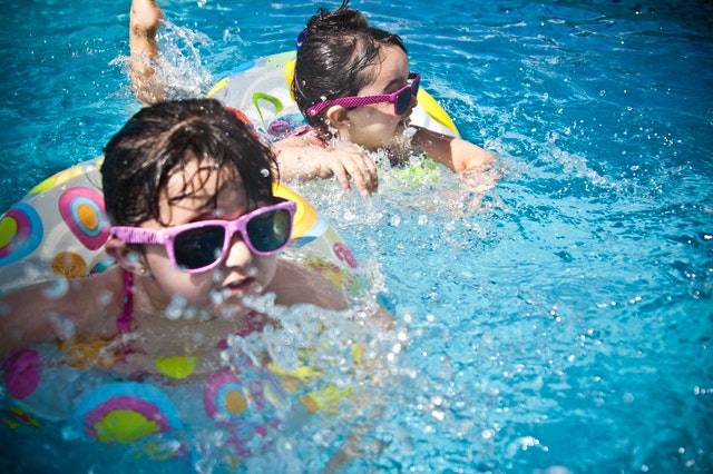Tips for Safe Swimming