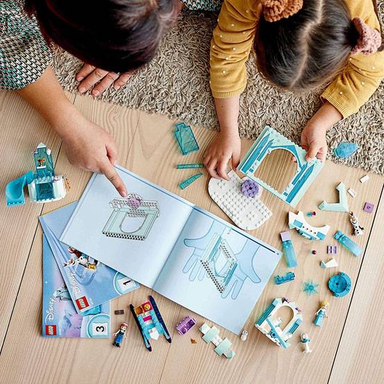 Anna and Elsa’s Frozen Wonderland 2