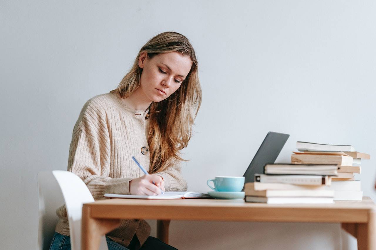 8 Ways to Quickly Improve Your English Writing Skills