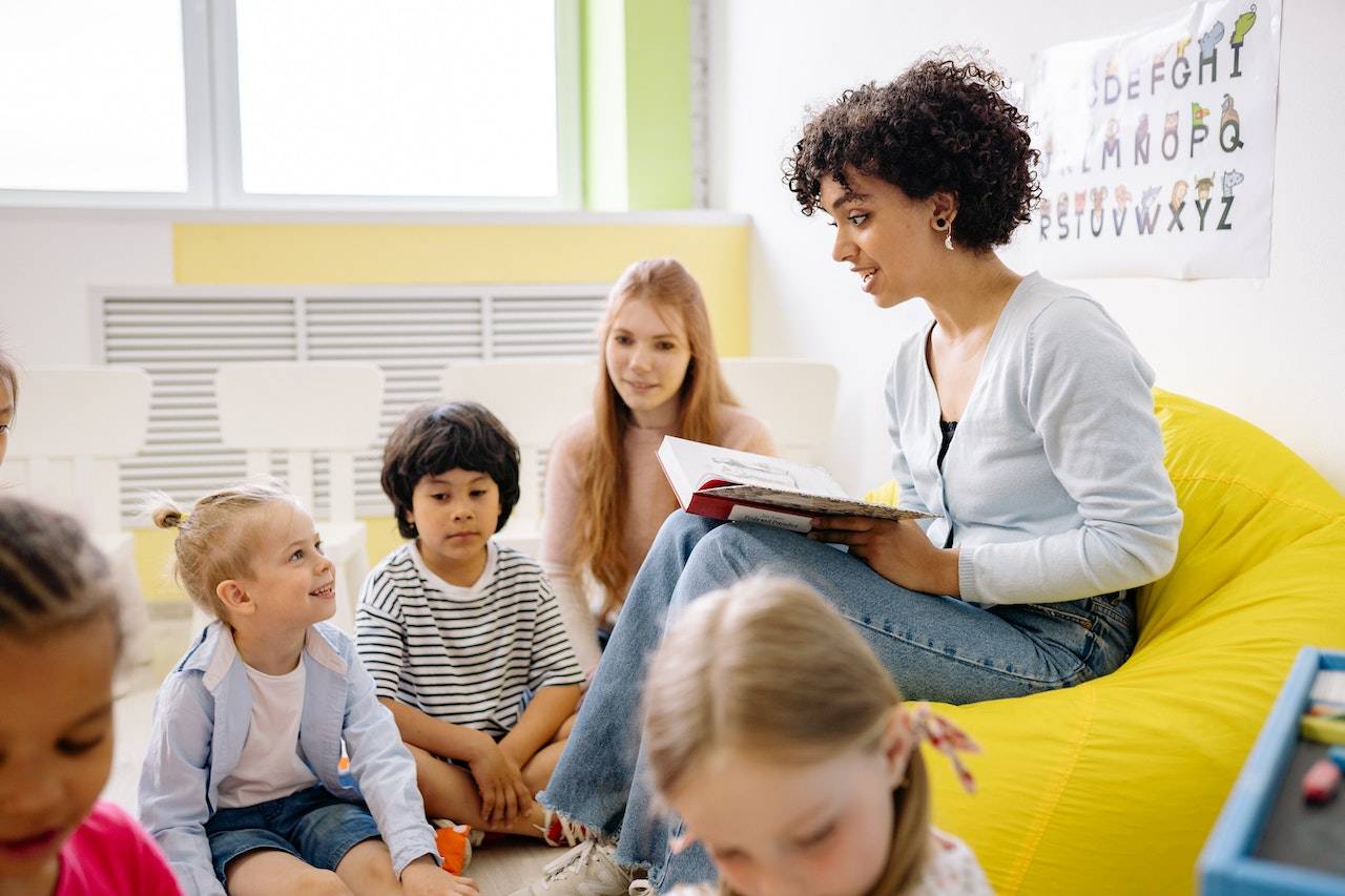 How to Get Reluctant Readers to Love Books