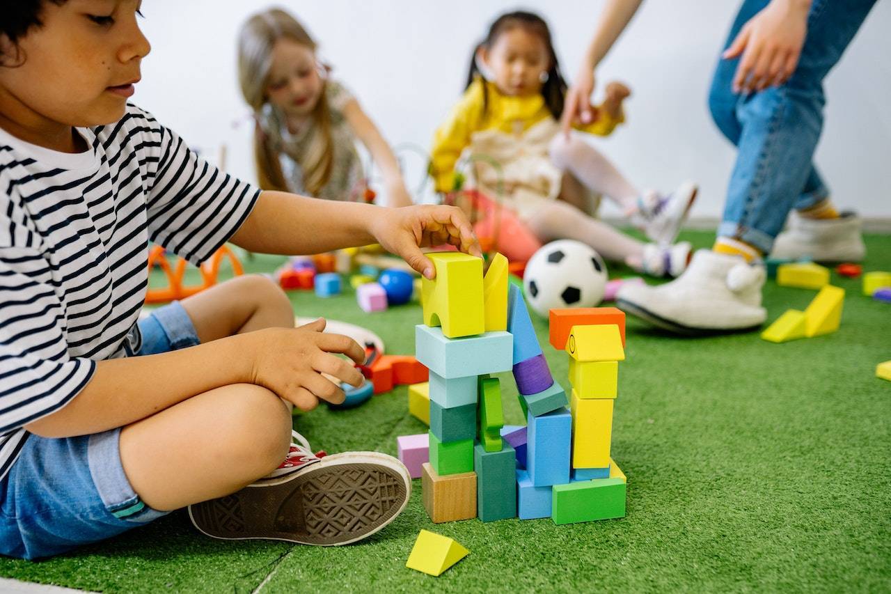 7 Best Educational Toys for Kids Useful for Development
