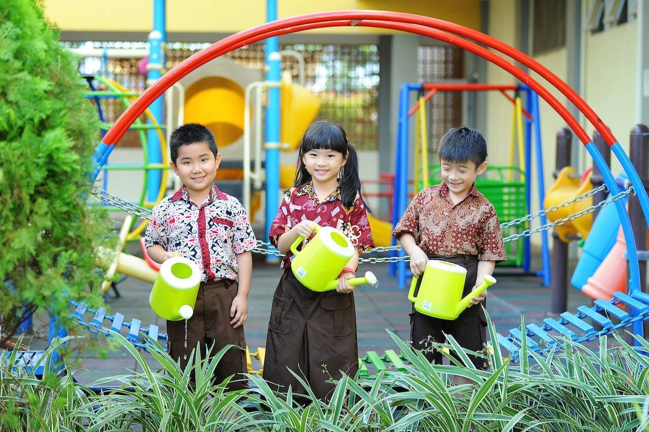 How to Raise an Environmentally Conscious Child