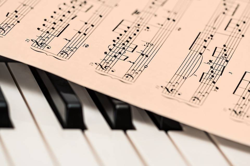 6 Instruments for Children to Learn to Play Music
