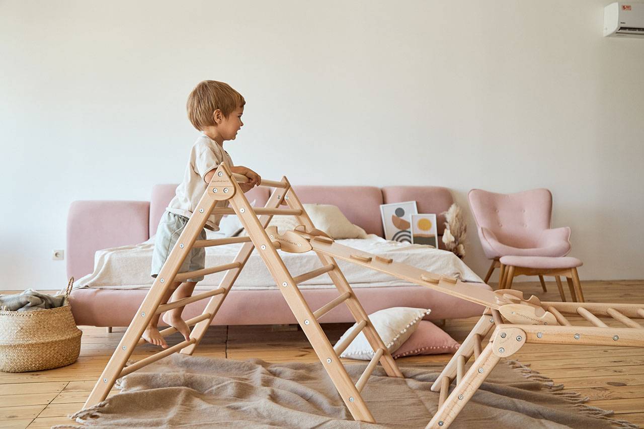 Montessori-themed-furniture-2