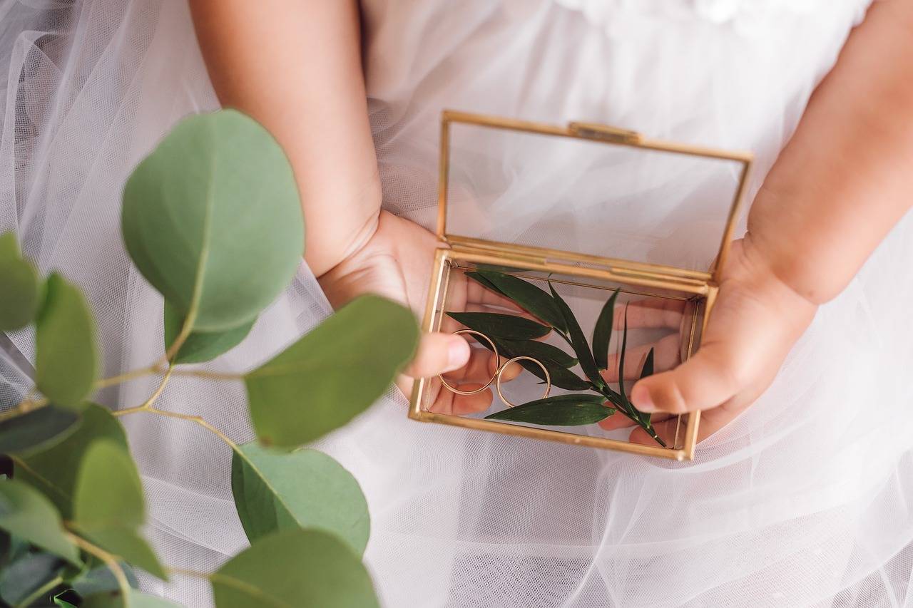 A Parent's Guide to Choosing Safe and Durable Jewellery for Kids
