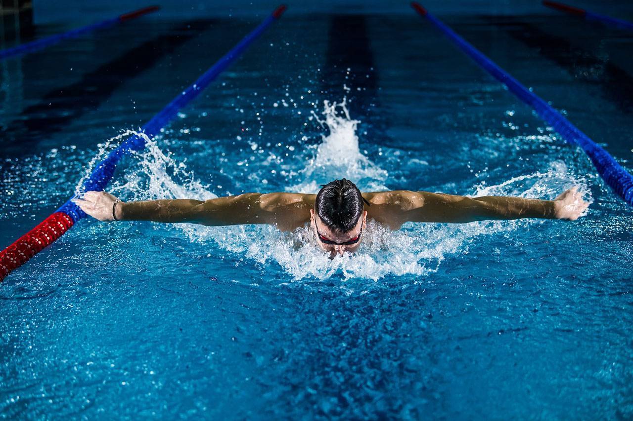 Swimming sport