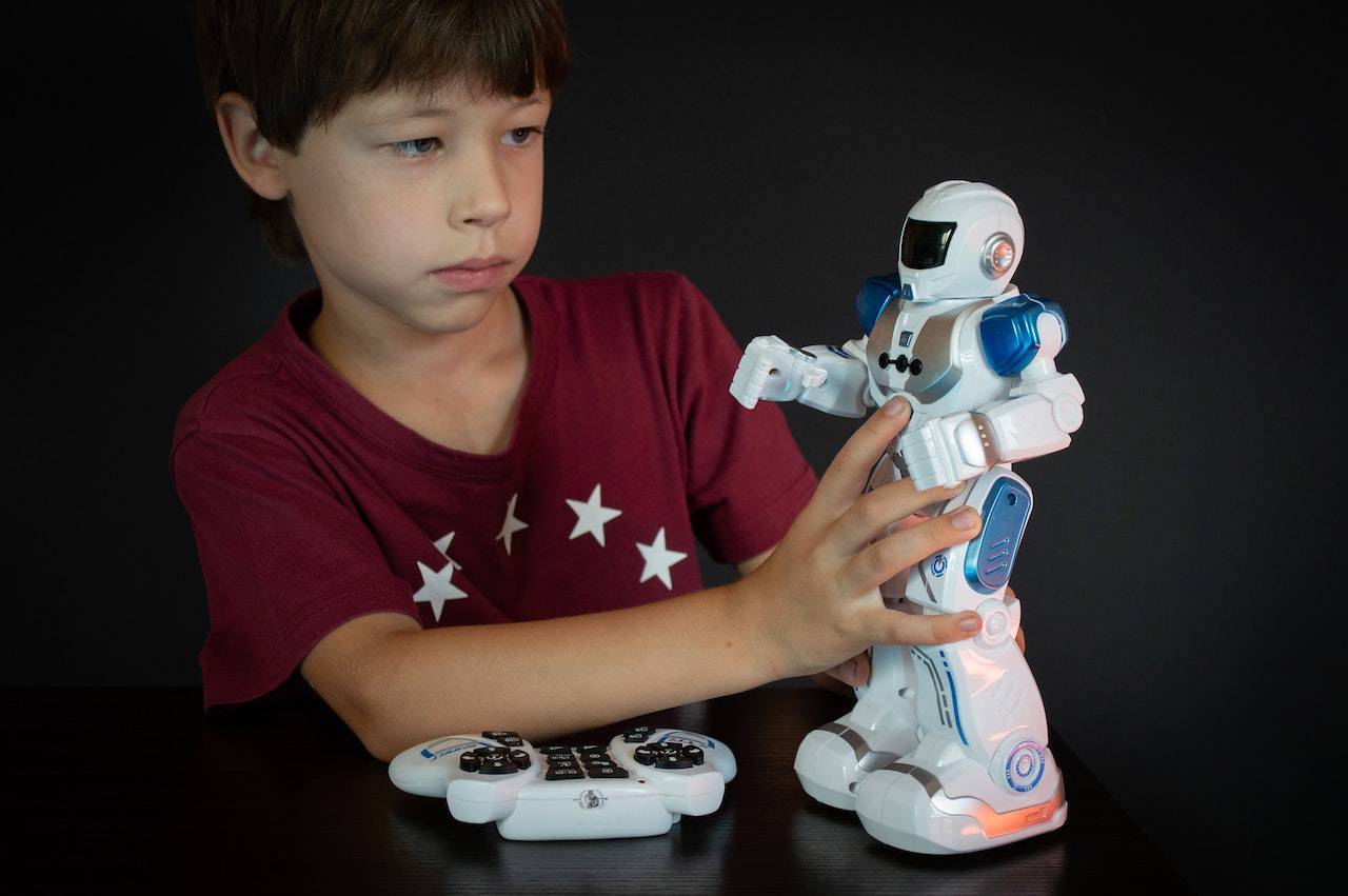 Tech Toys for Kids: The Best Gadgets and Games for Kids to Learn and Grow