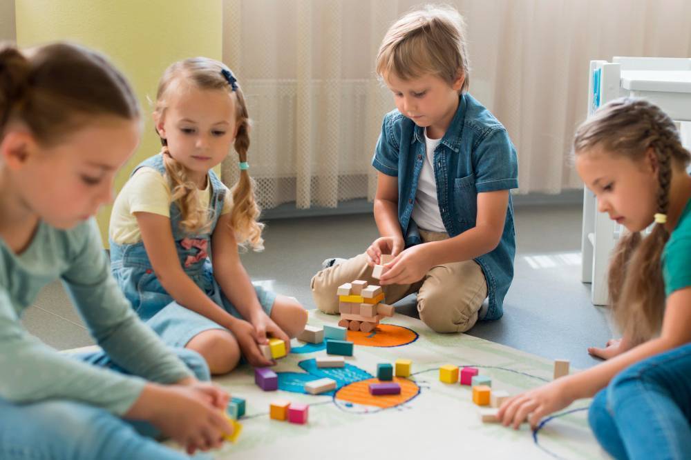 7 Best Activities for Kids to Bring Out Their Creativity 