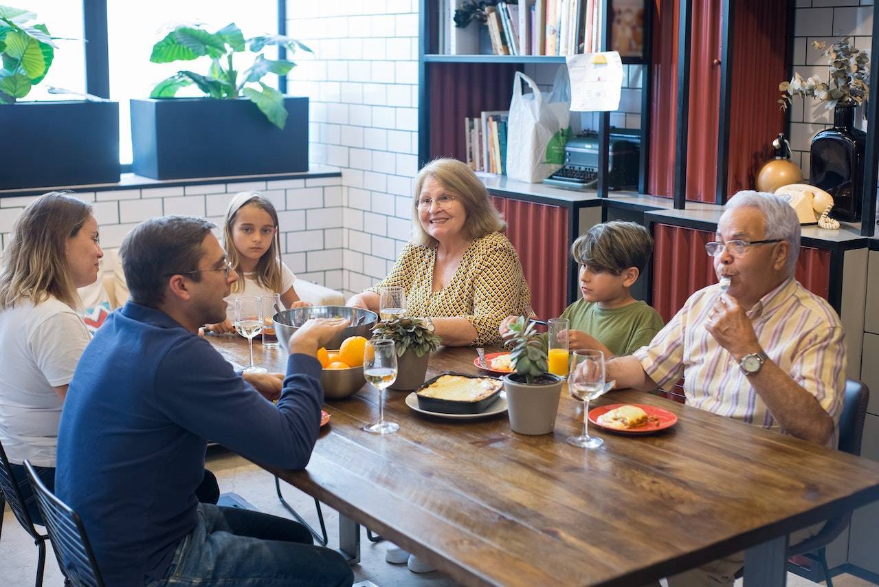 Table Manners to Teach Kids