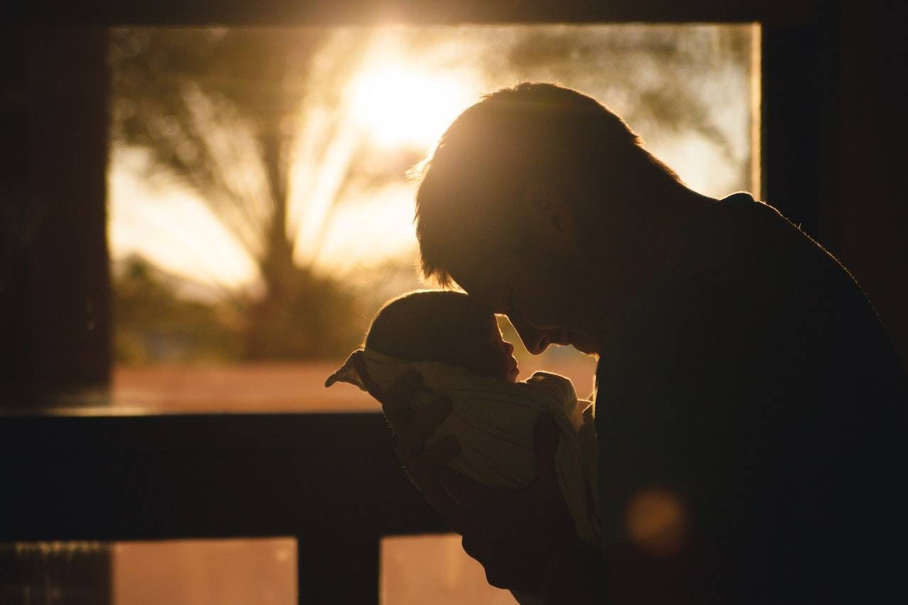 5 Ways Parents Can Take Care of Their Newborn