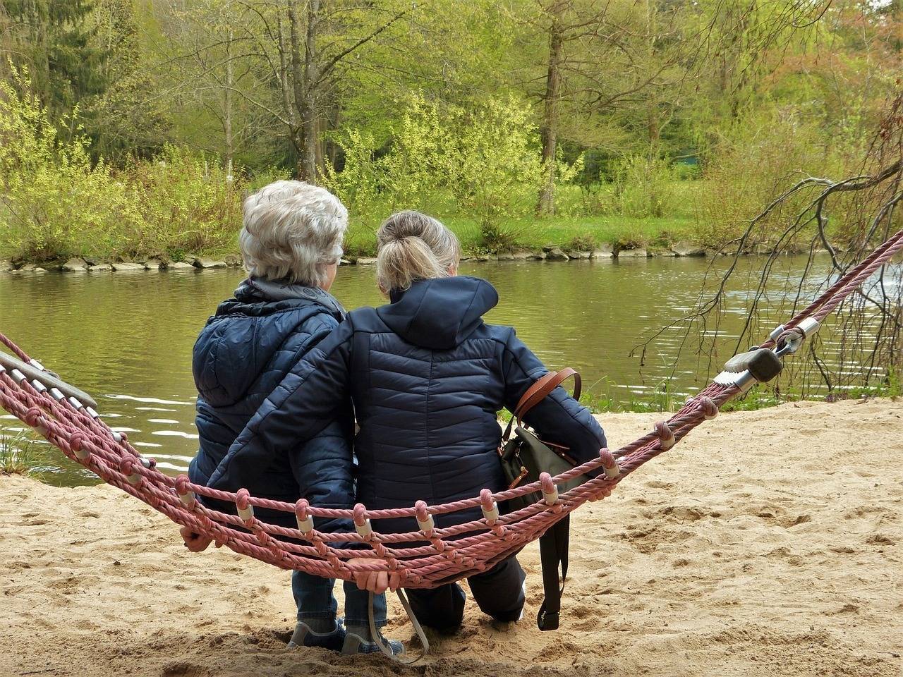 How Can You Support Your Parents, Diagnosed with Incontinence?