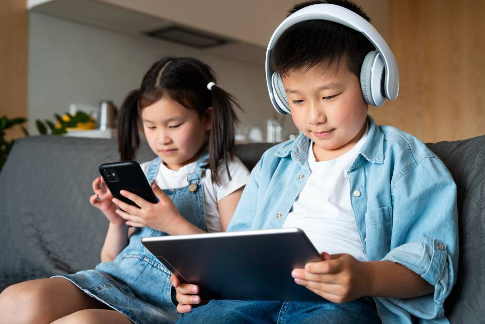 What Is The Best Age For Children To Start Using Technology?