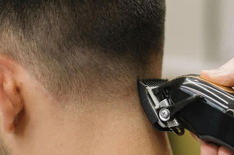 Hair Cutting with Clipper