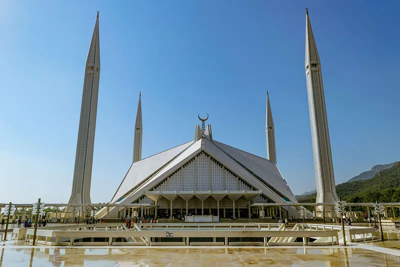 Best Places to Visit in Pakistan with Family
