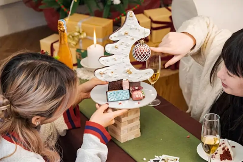 Balancing Academic Excellence and Festive Fun: A Parent's Guide to Year-Round Learning